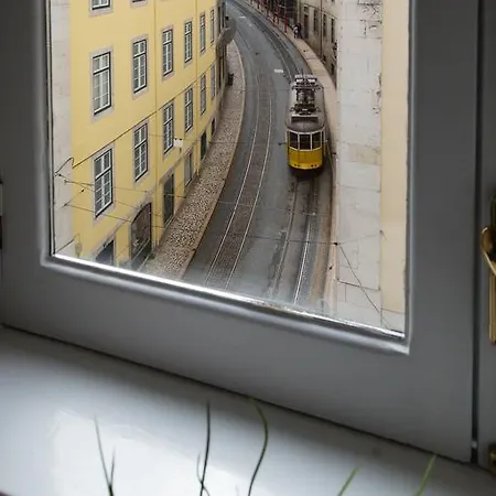 Апартаменты Almada Baixa *